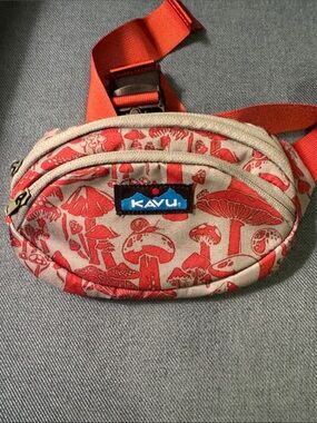 Kavu Mushroom Print Fanny Pack